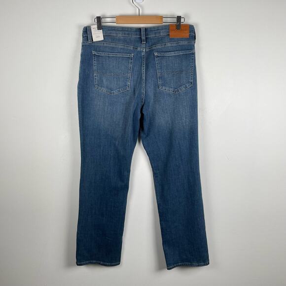 Lucky Brand Jeans Womens 14 Blue Mid Rise Sweet Straight Leg Ankle Dark Wash NWT - Picture 4 of 11